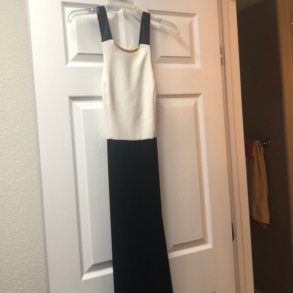Gorgeous, Gorgeous long dress!!